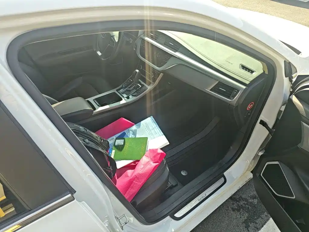 Geely Emgrand GL — миниатюра 9