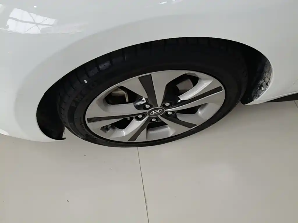 Hyundai Fista — миниатюра 23