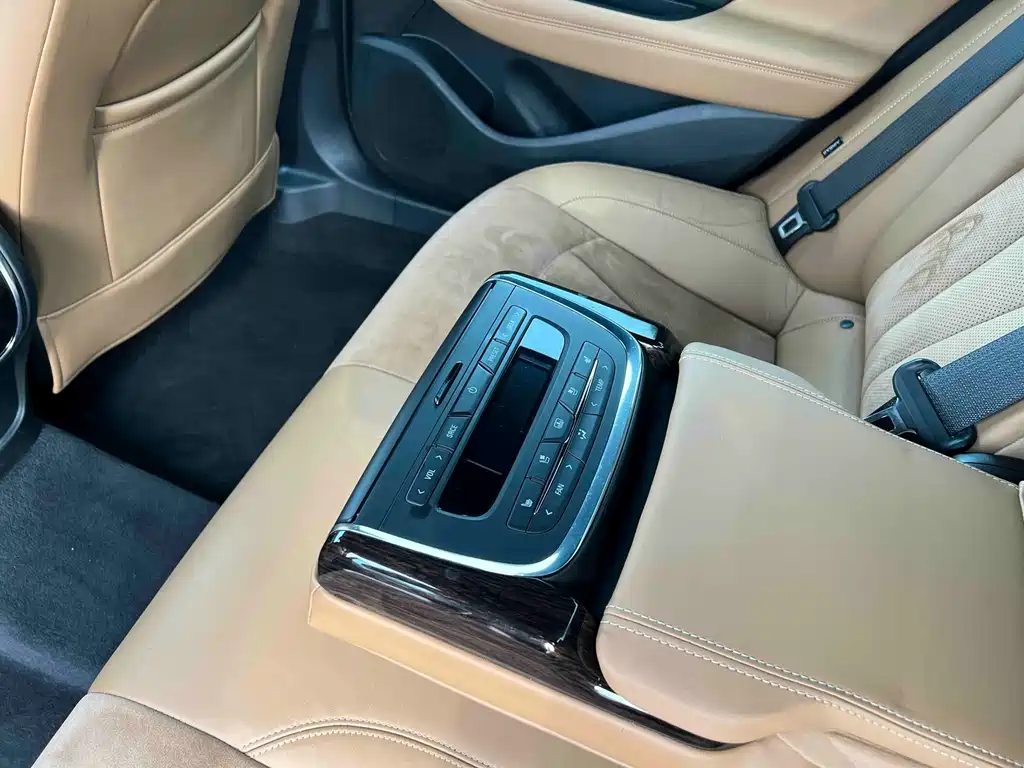 Buick LaCrosse — миниатюра 7