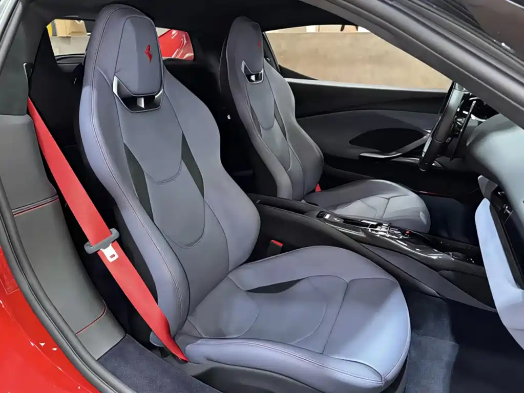 Ferrari 296 2021 3.0T V6 GTB