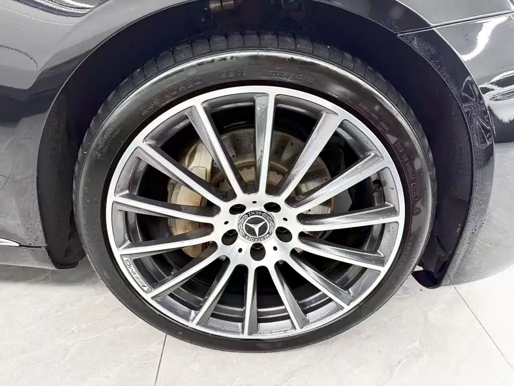 Mercedes-Benz S-Class — миниатюра 24