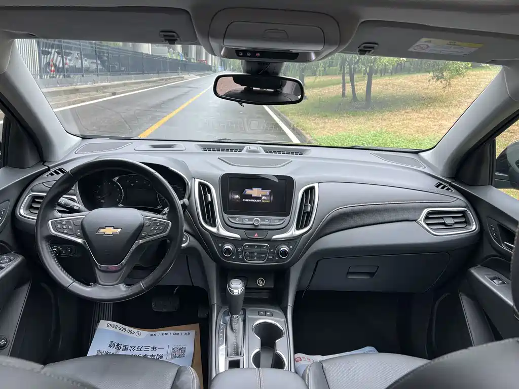 Chevrolet Equinox — миниатюра 5