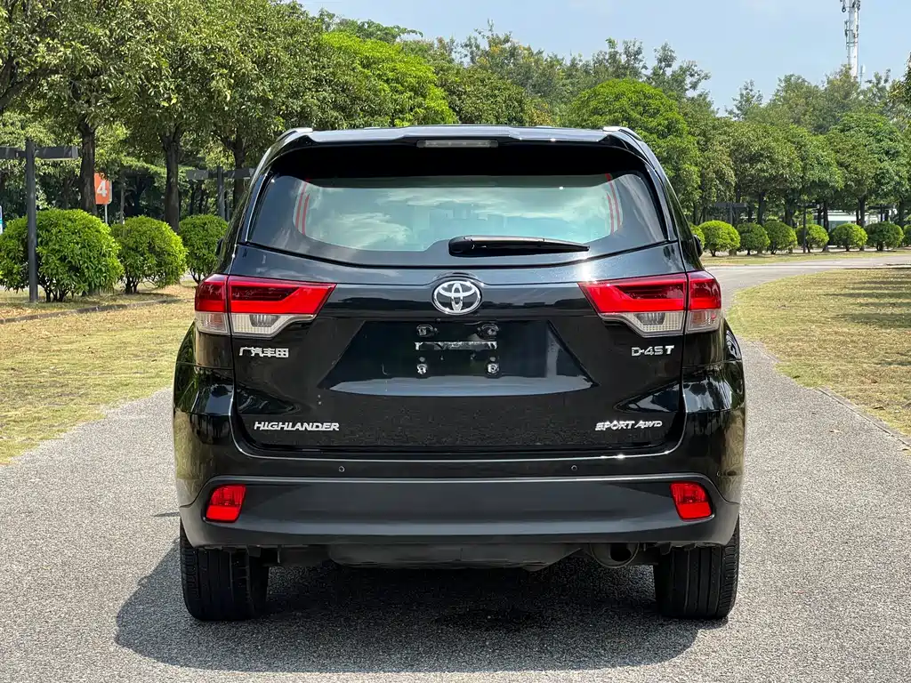 Toyota Highlander — миниатюра 6