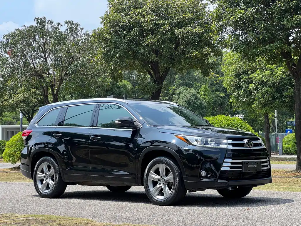 Toyota Highlander — миниатюра 3