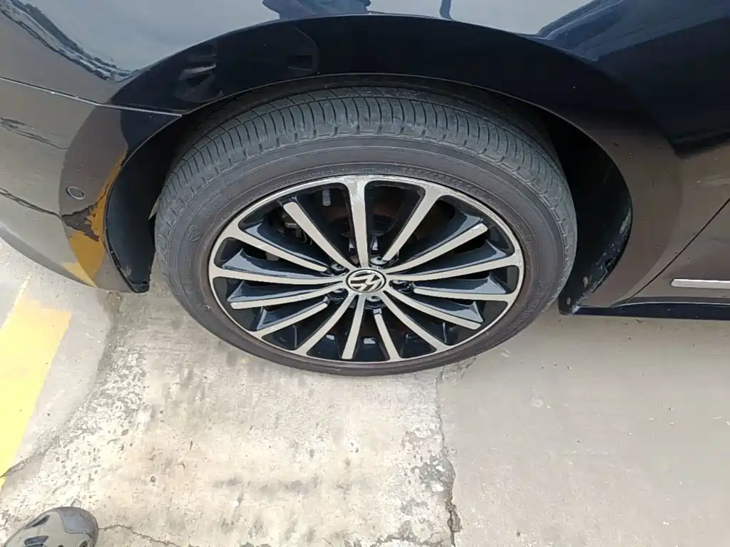 Volkswagen Passat — миниатюра 23