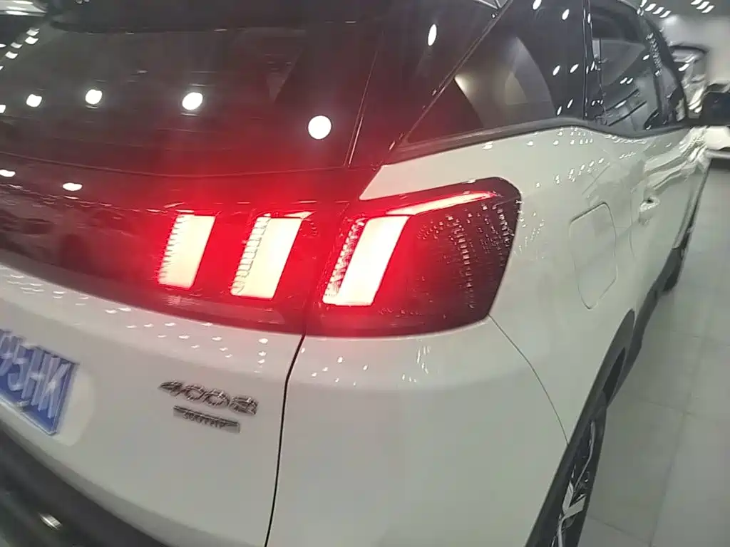 Peugeot 4008 — миниатюра 8