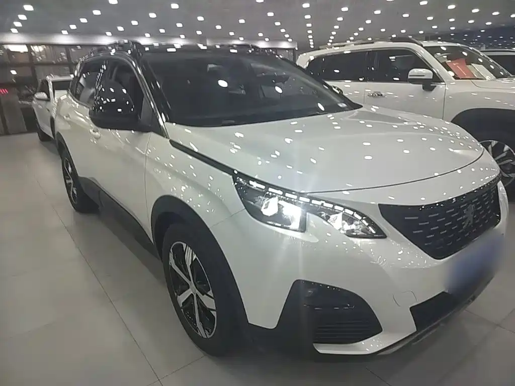 Peugeot 4008 — миниатюра 4