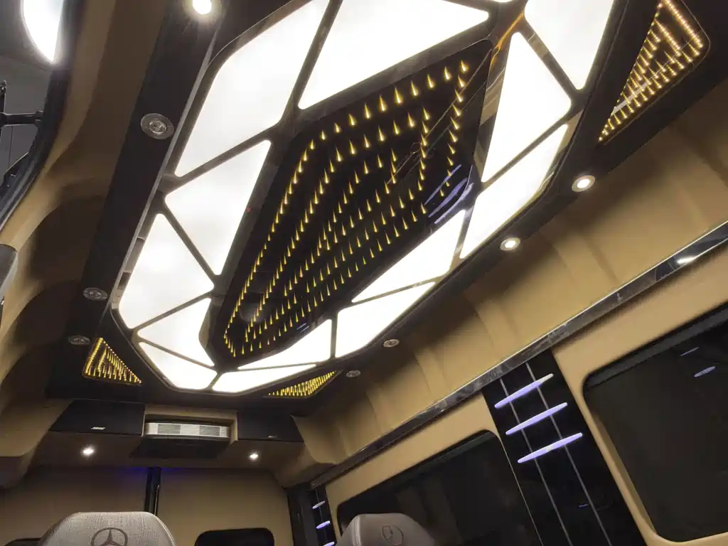 Mercedes-Benz Sprinter — миниатюра 11