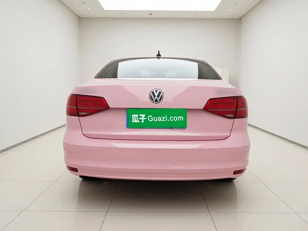 Volkswagen Sagitar — миниатюра 3