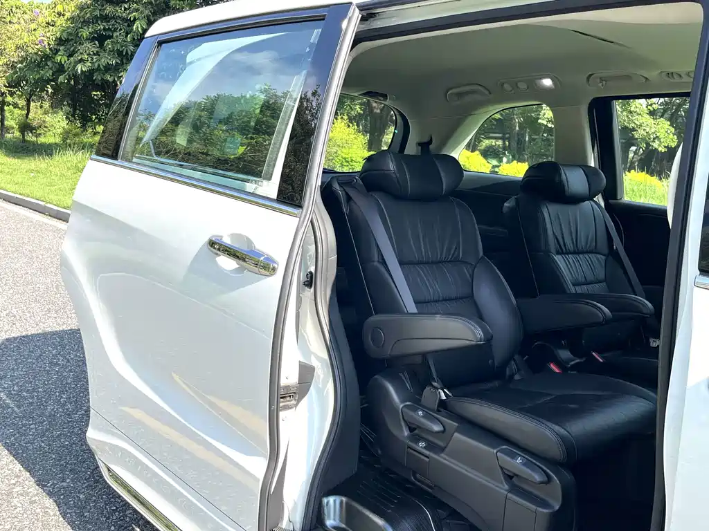Honda Odyssey — миниатюра 11