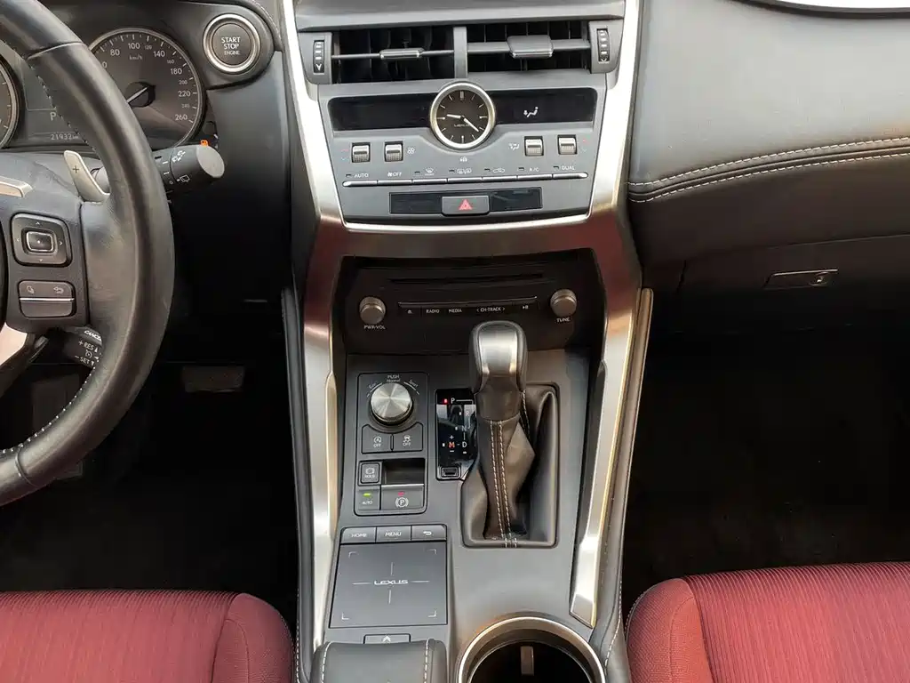 Lexus NX 200 FWD Edge Travel Edition China V, фото 12