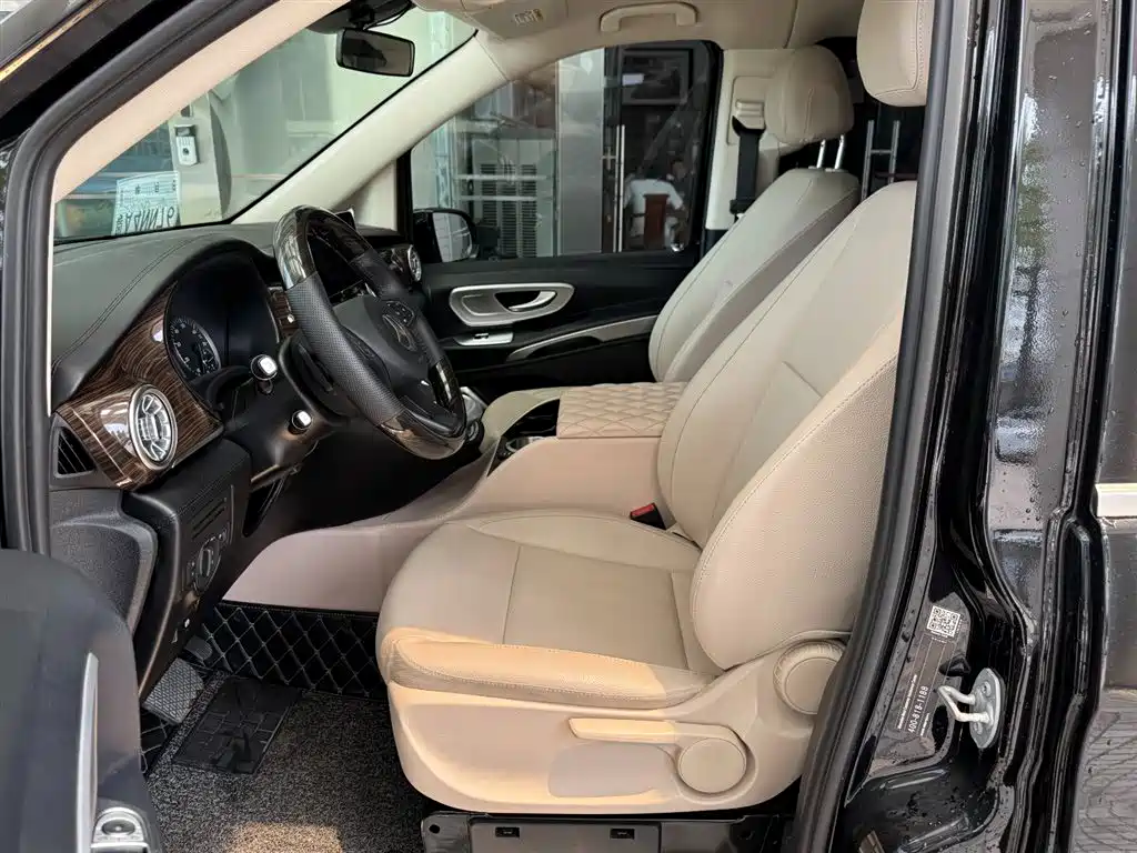 Mercedes-Benz Vito 2018 2.0T Elite 7 мест VI