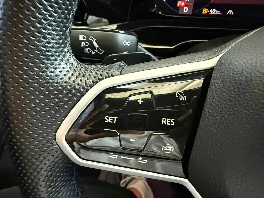 Volkswagen Golf — миниатюра 14