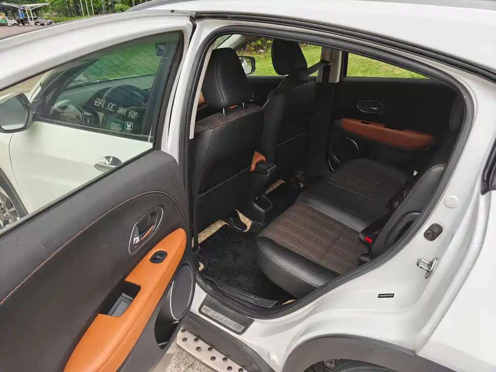 Honda Vezel — миниатюра 9