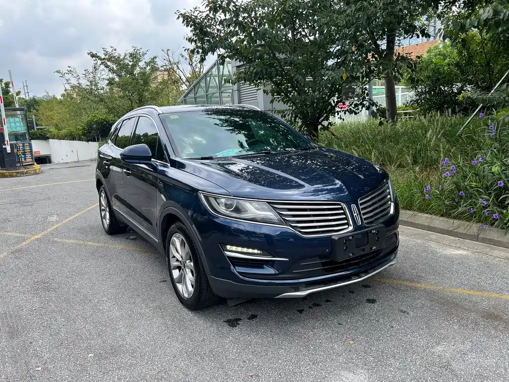 Lincoln MKC — миниатюра 3