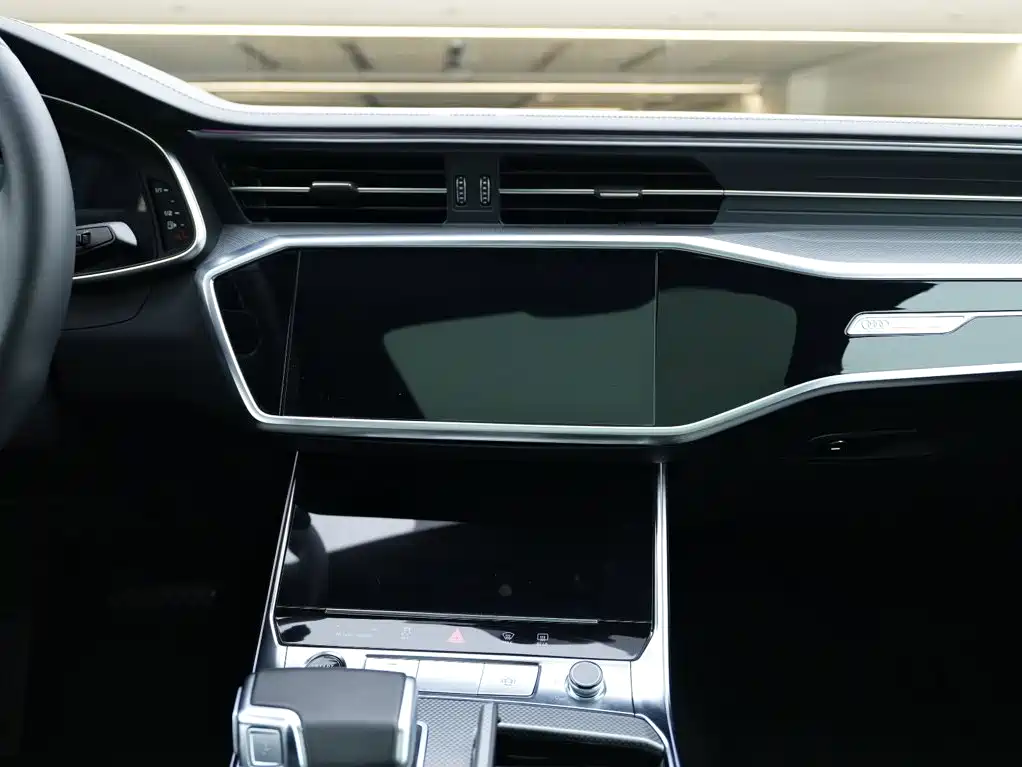 Audi A6L — миниатюра 21