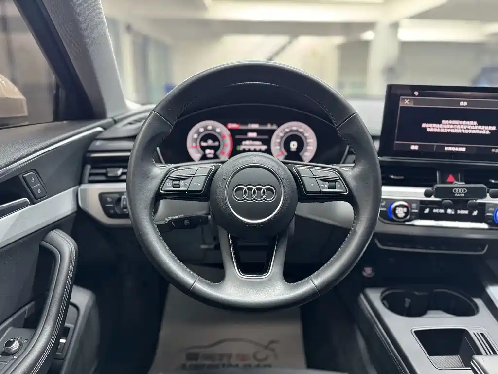 Audi A4L — миниатюра 10