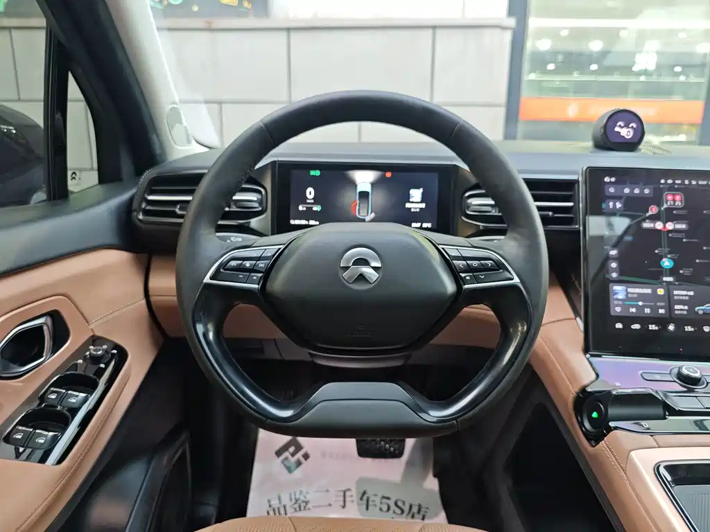 NIO ES8 — миниатюра 9