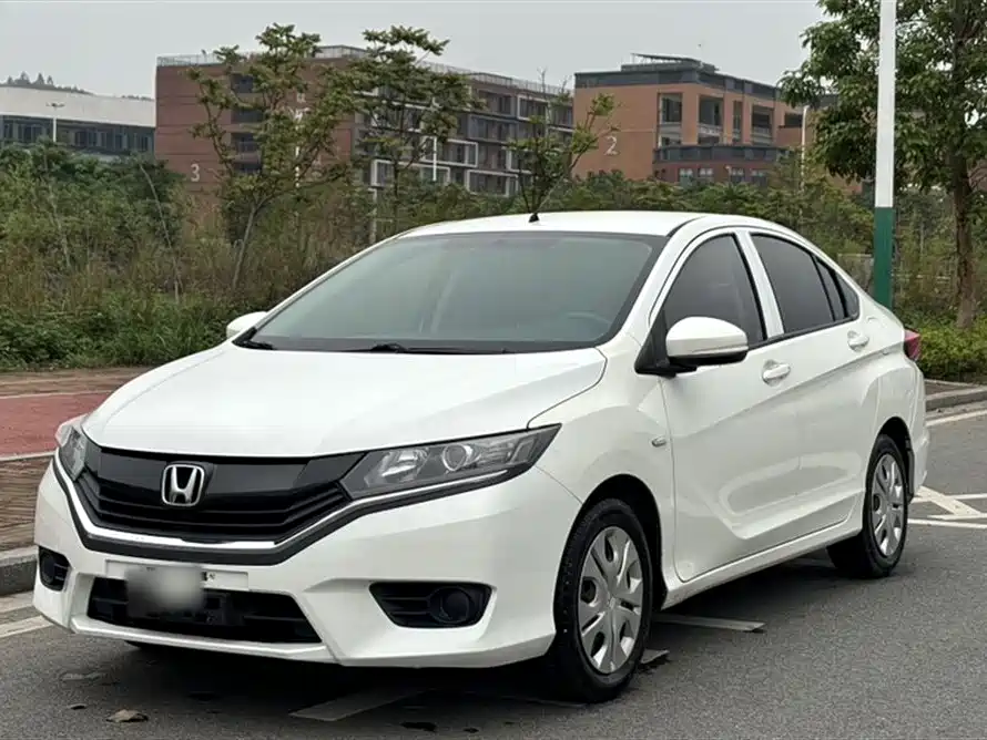Honda Greiz 2017