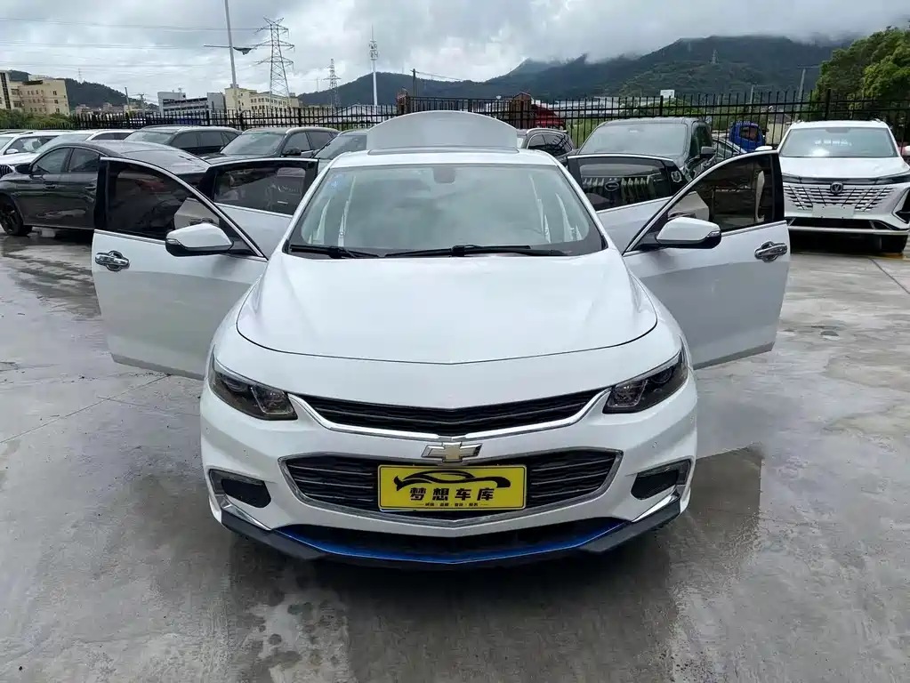 Chevrolet Malibu XL — миниатюра 7