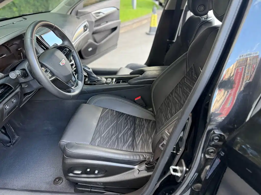 Cadillac ATS-L — миниатюра 4