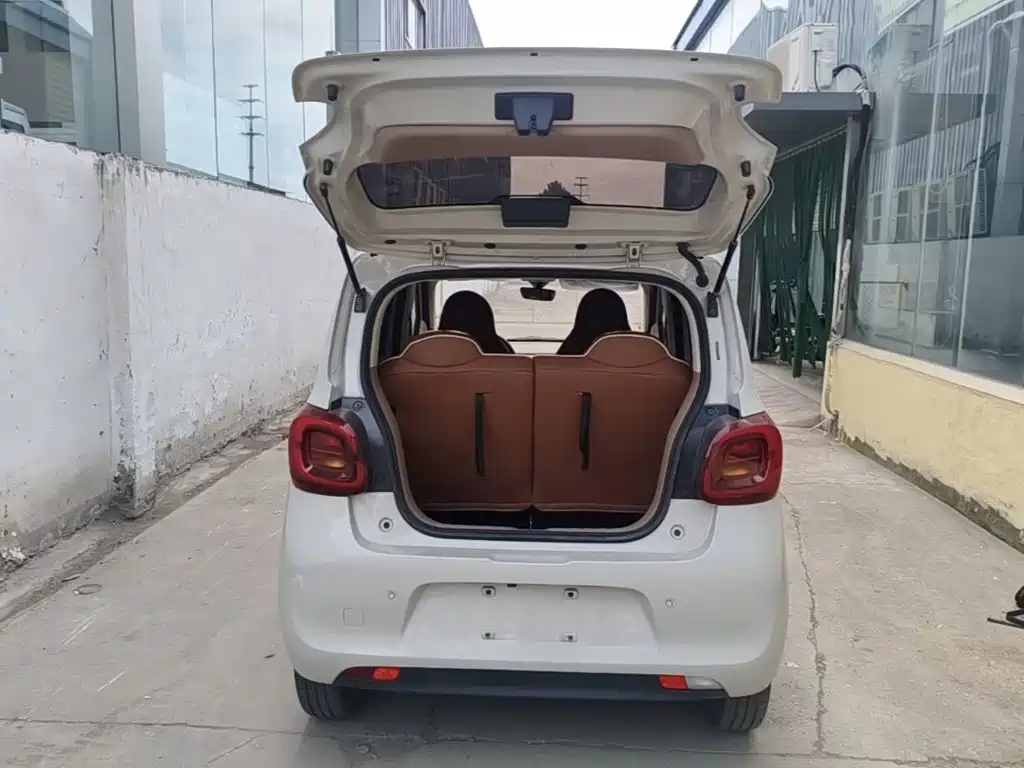 Wuling MINIEV — миниатюра 19