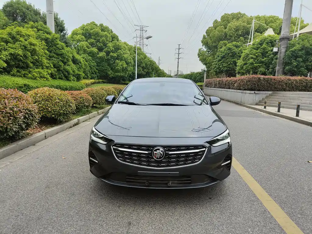 Buick Regal 2022 552T Smart