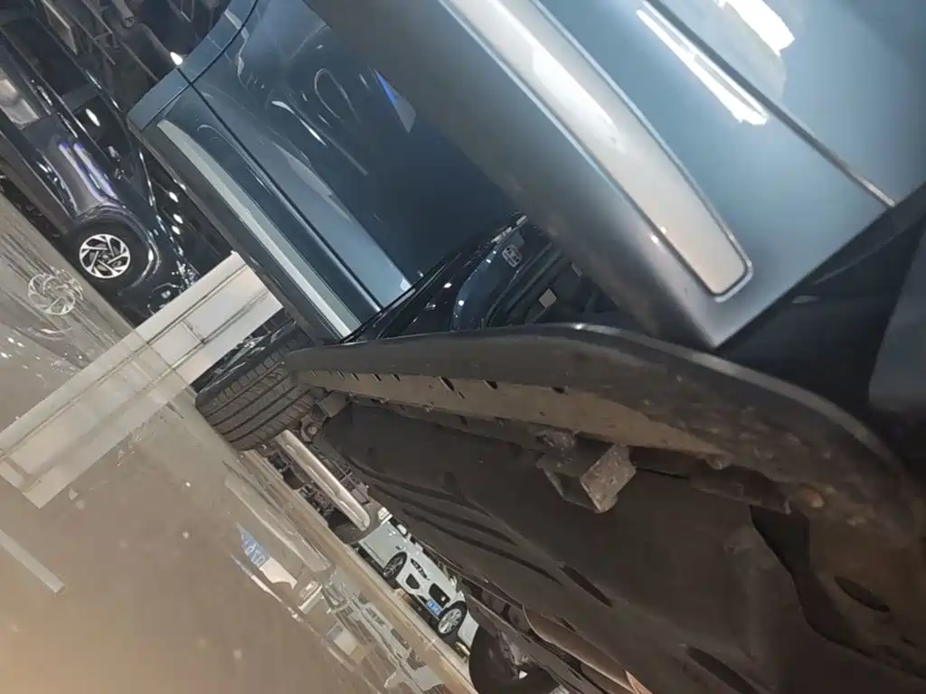Land Rover Discovery Sport — миниатюра 21