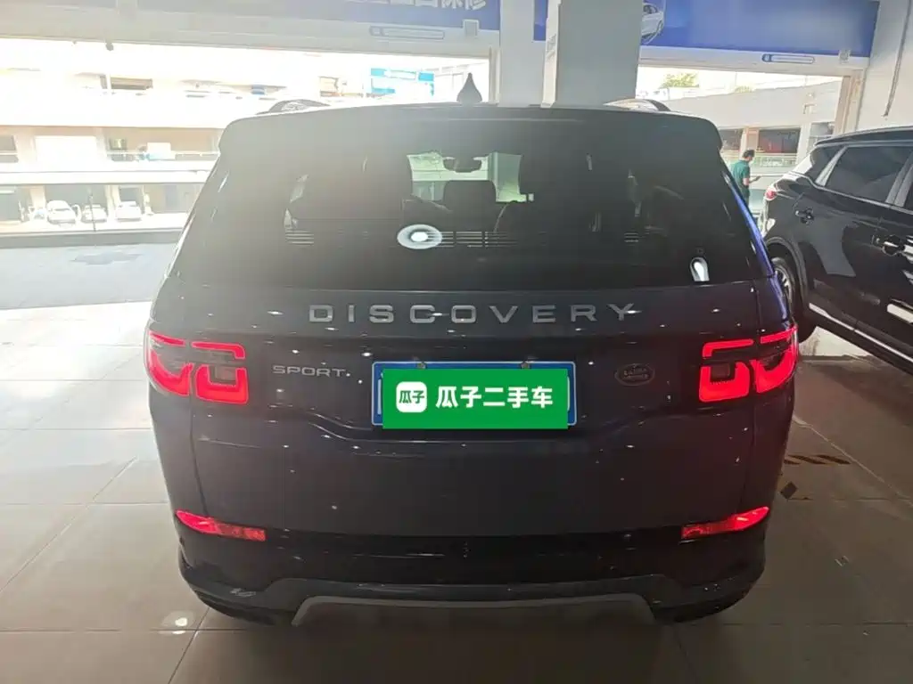 Land Rover Discovery Sport — миниатюра 6