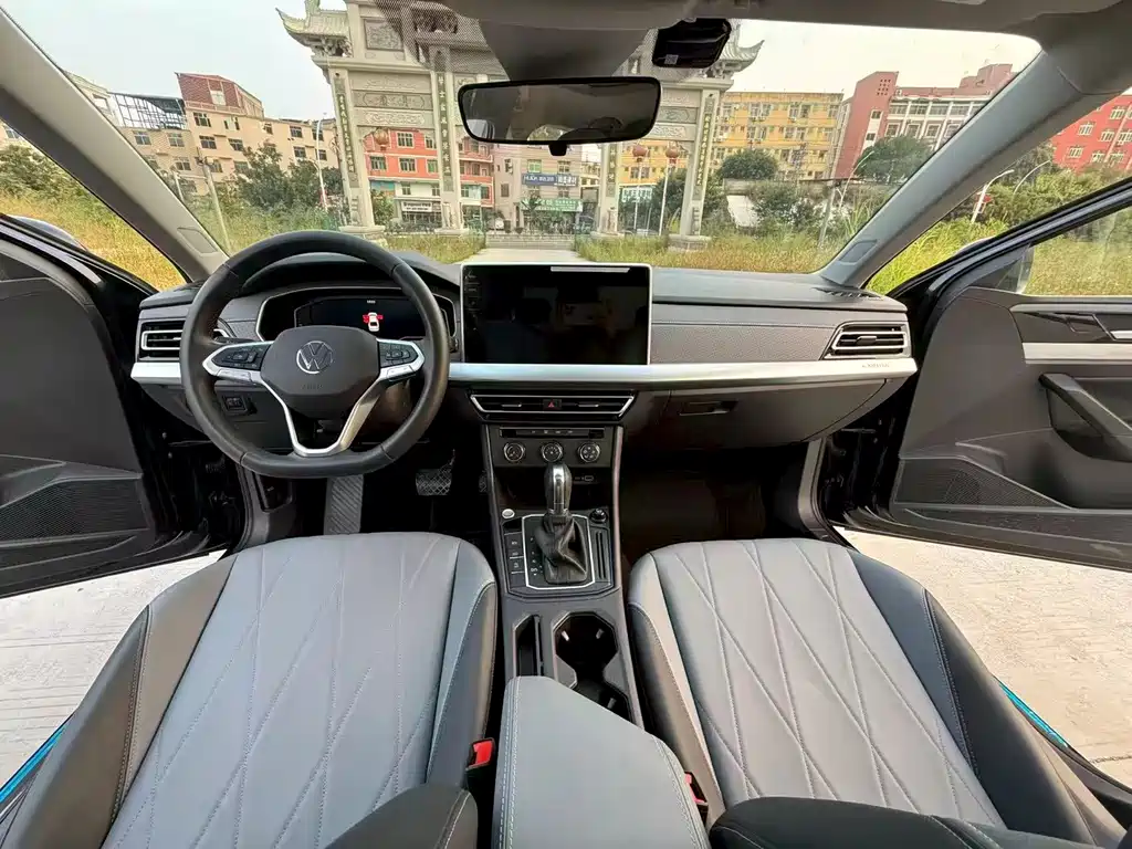 Volkswagen Lavida — миниатюра 7