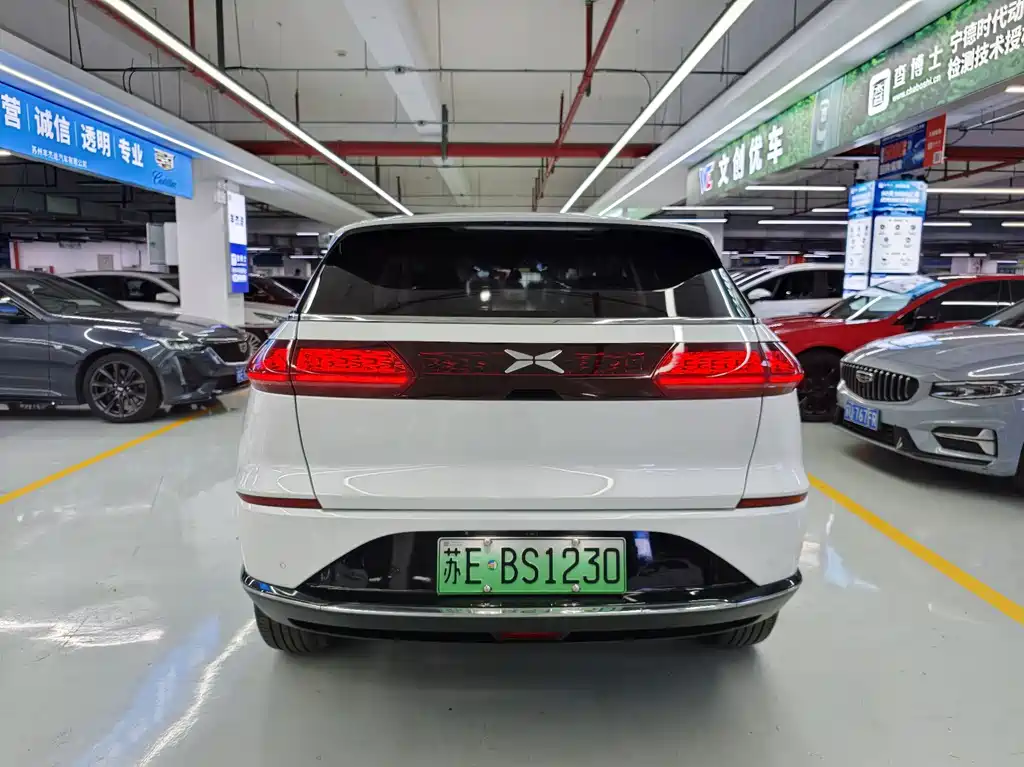 XPeng G3 — миниатюра 5