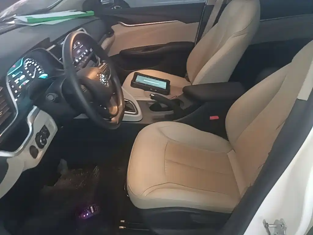 Buick Excelle — миниатюра 15