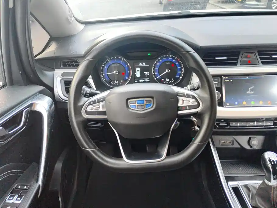 Geely Vision X3 — миниатюра 14