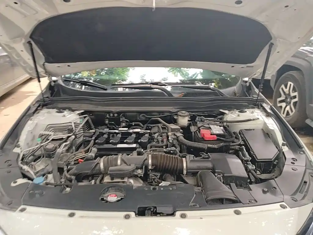 Honda Accord — миниатюра 20
