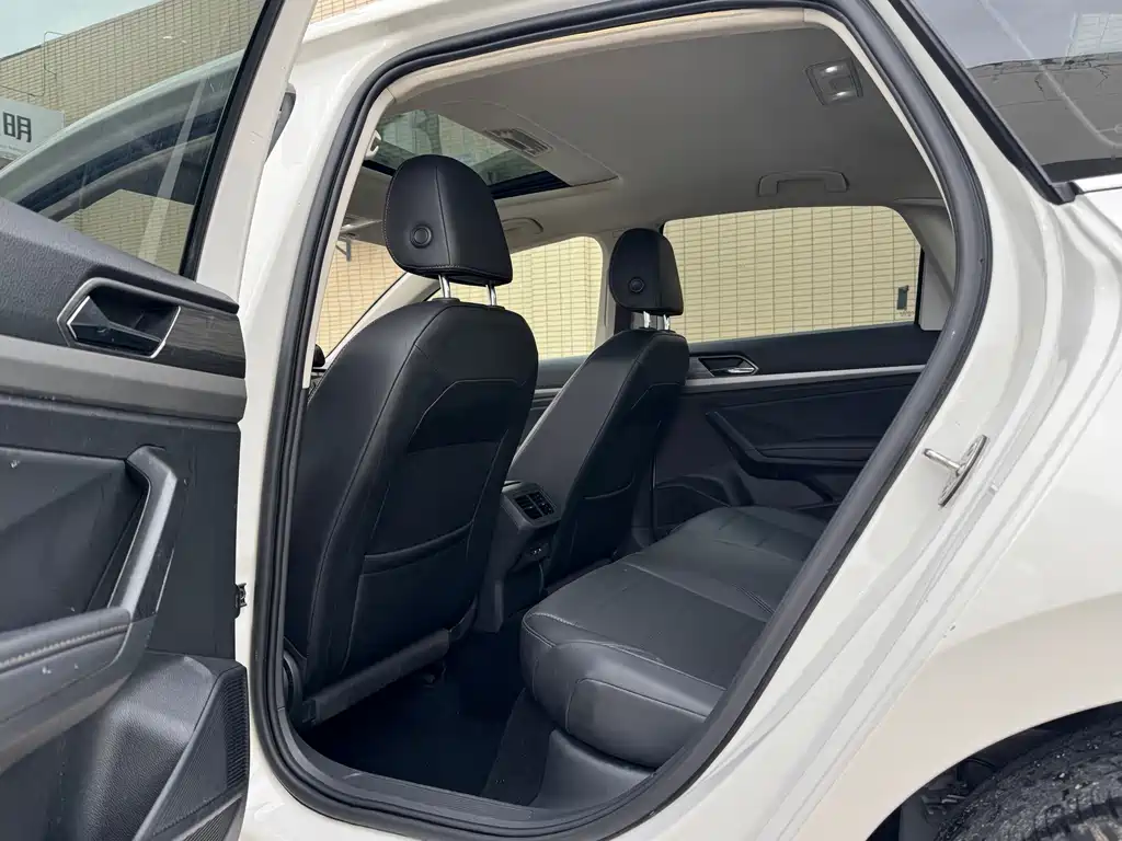 Volkswagen Lavida 2019 1.5L AT Comfort VI