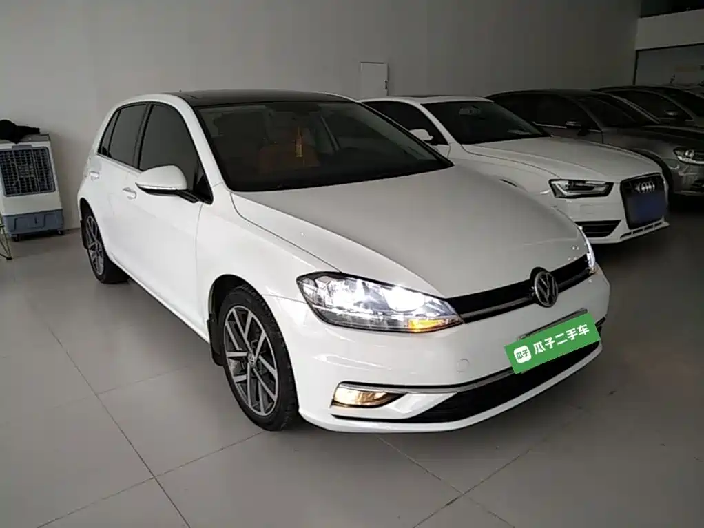 Volkswagen Golf — миниатюра 4