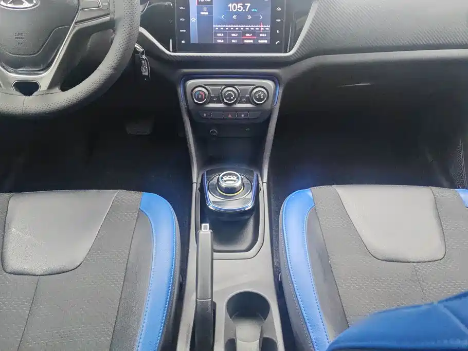 Chery New Energy Tiggo 3xe — миниатюра 15