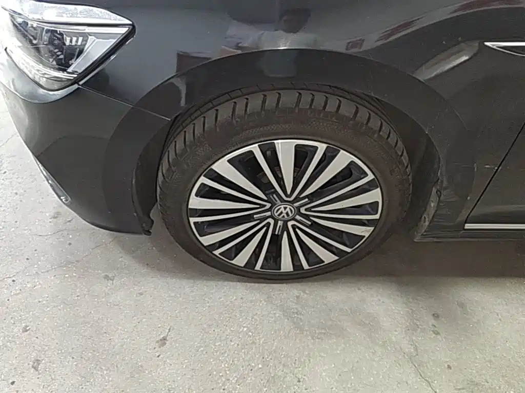 Volkswagen Passat — миниатюра 23