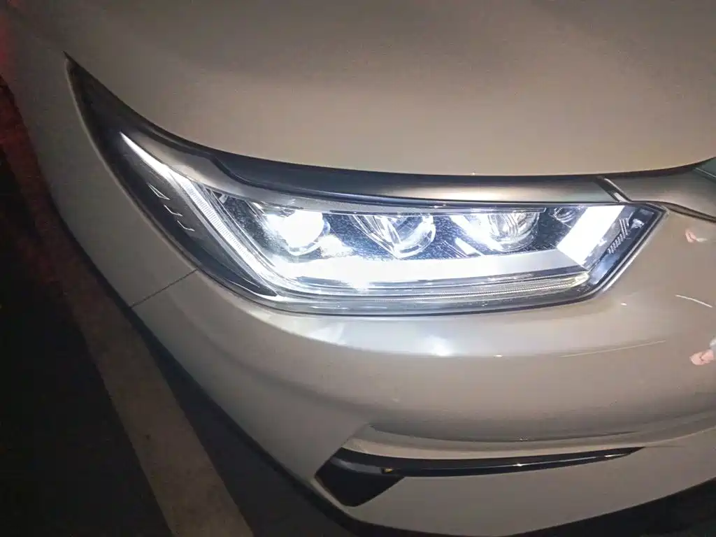 BYD Yuan Pro — миниатюра 7