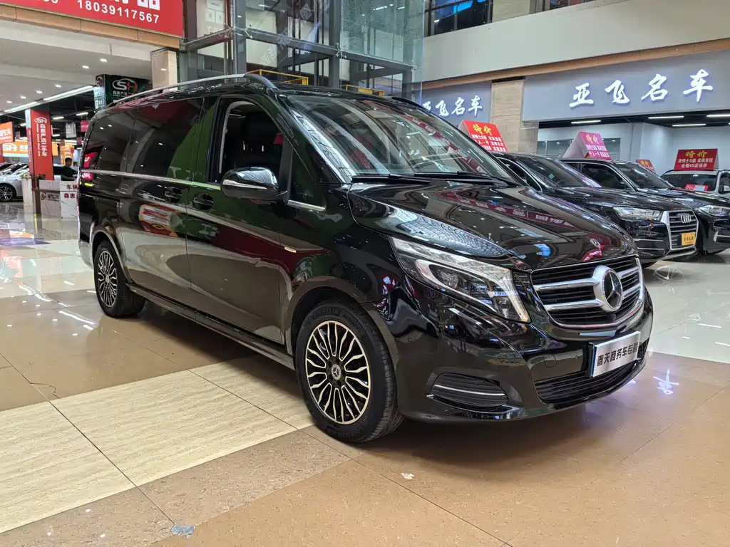 Mercedes-Benz V-Class — миниатюра 4