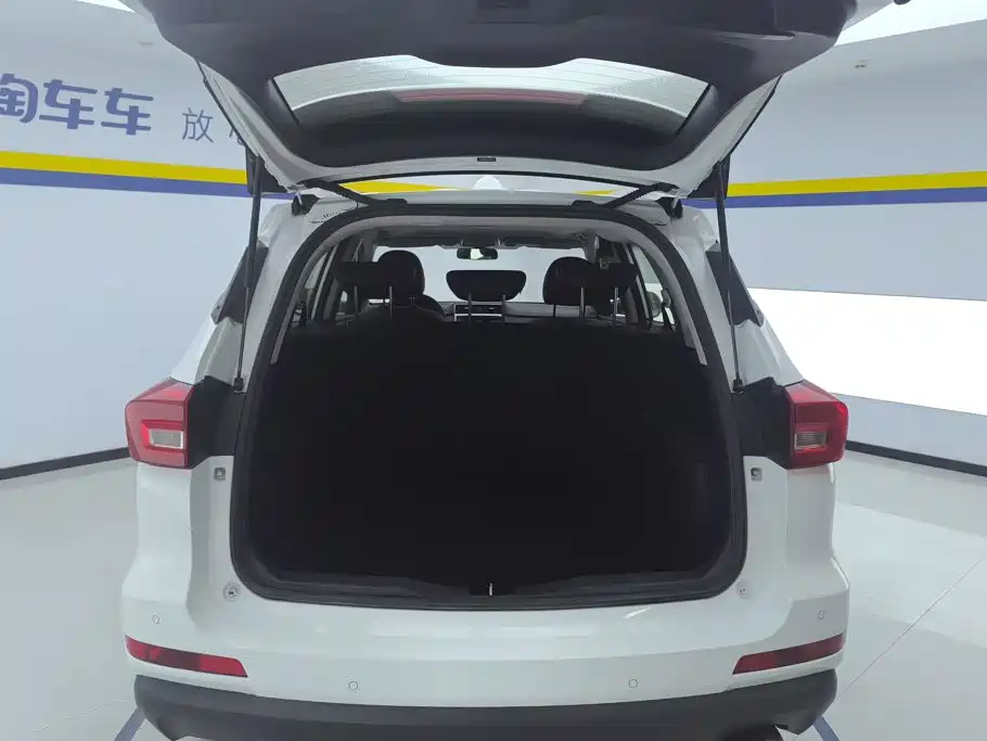 Haval M6 — миниатюра 4