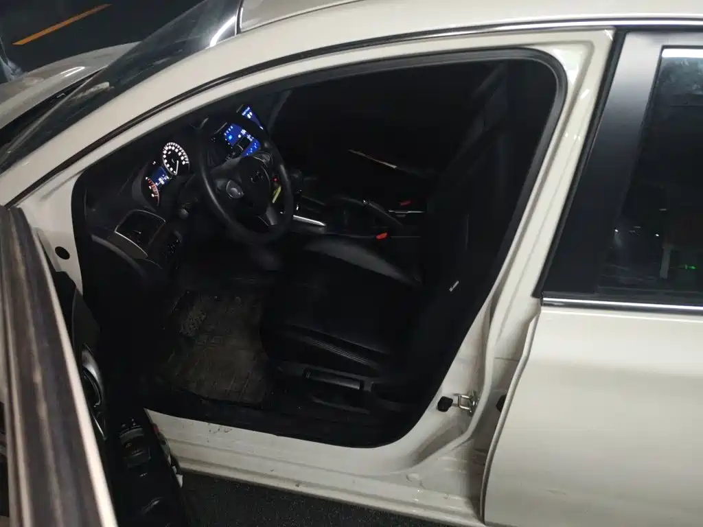 Nissan Sylphy — миниатюра 16