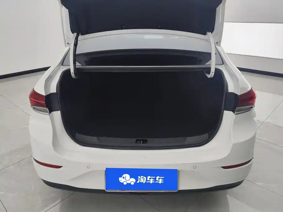 Buick Excelle — миниатюра 4