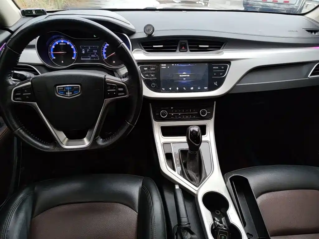 Geely Vision — миниатюра 13