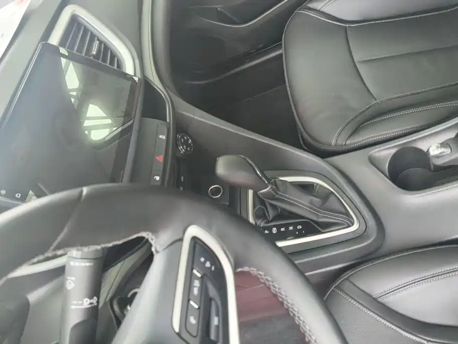 Buick Excelle — миниатюра 13