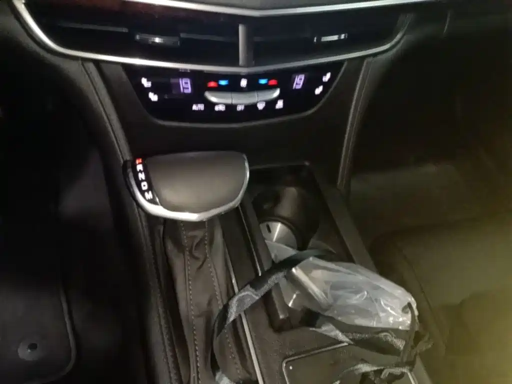 Cadillac CT6 — миниатюра 14