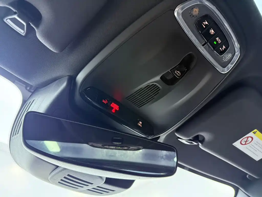 Volvo S60 — миниатюра 8