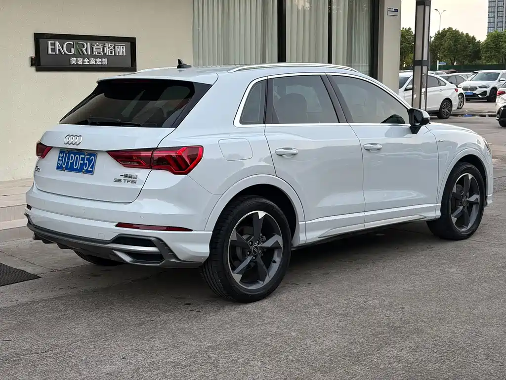 Audi Q3 — миниатюра 5