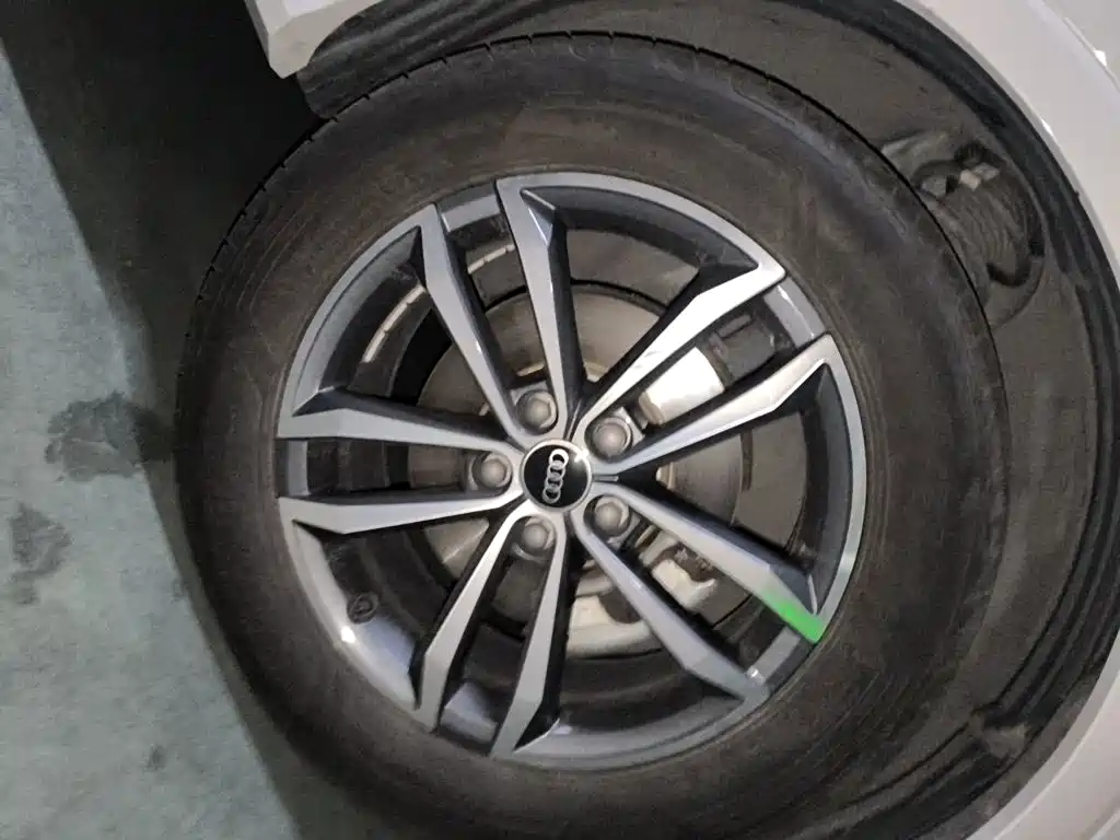 Audi Q3 — миниатюра 24