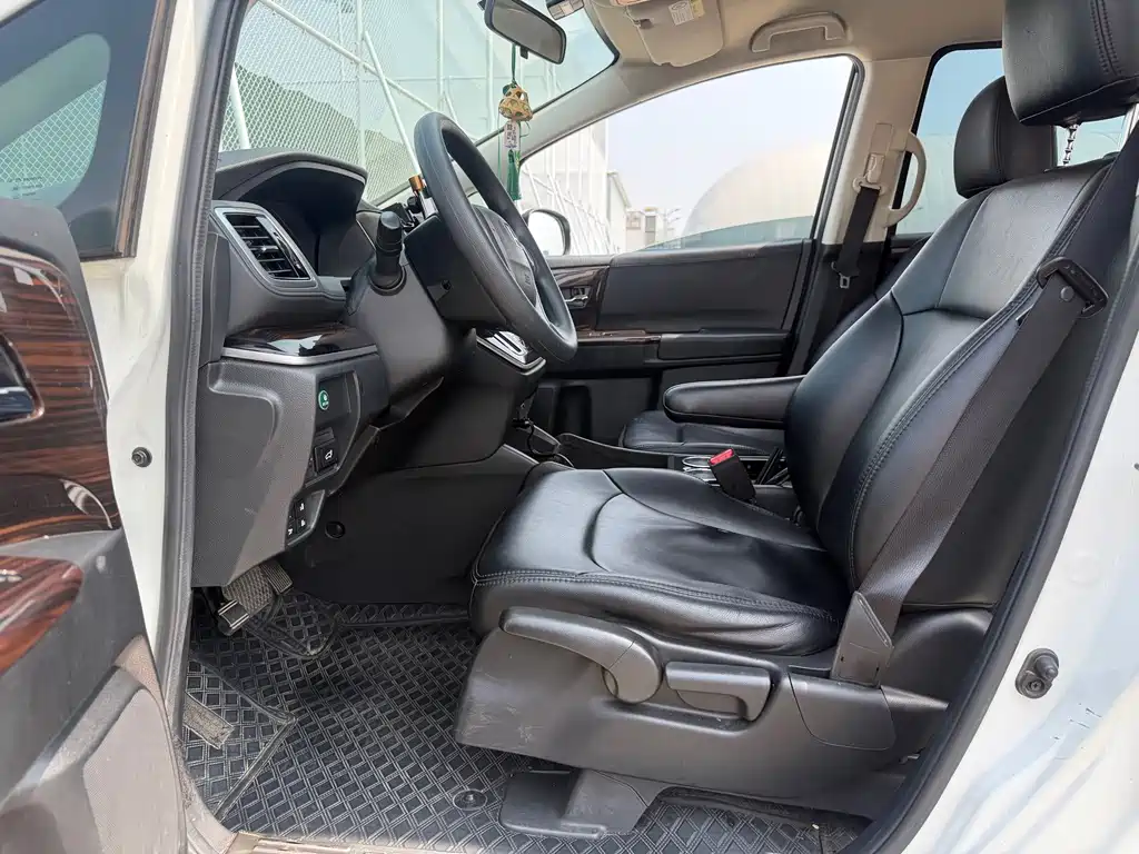 Honda Odyssey — миниатюра 18